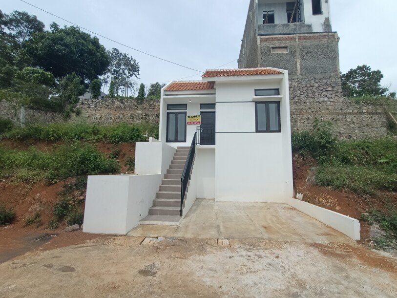 Jual rumah murah di Cileunyi Bandung Timur dekat kampus UNPAD-3