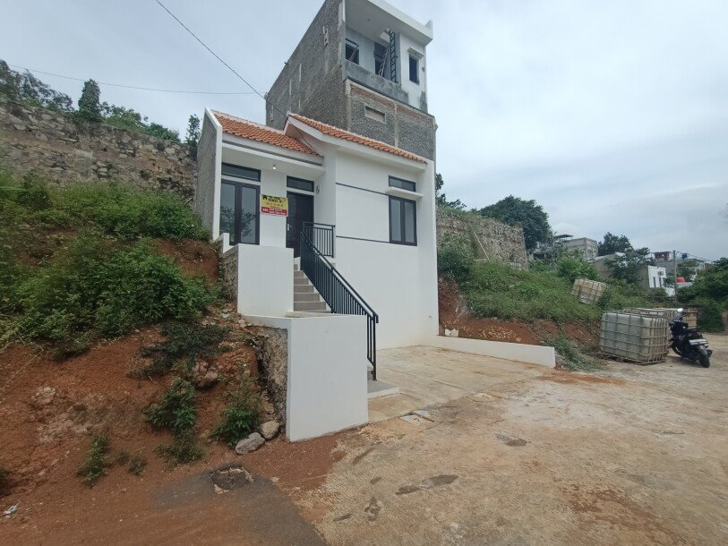 Jual rumah murah di Cileunyi Bandung Timur dekat kampus UNPAD-4