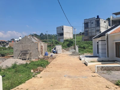 Jalan Lebar Bebas Macet di Rumah Bandung Timur
